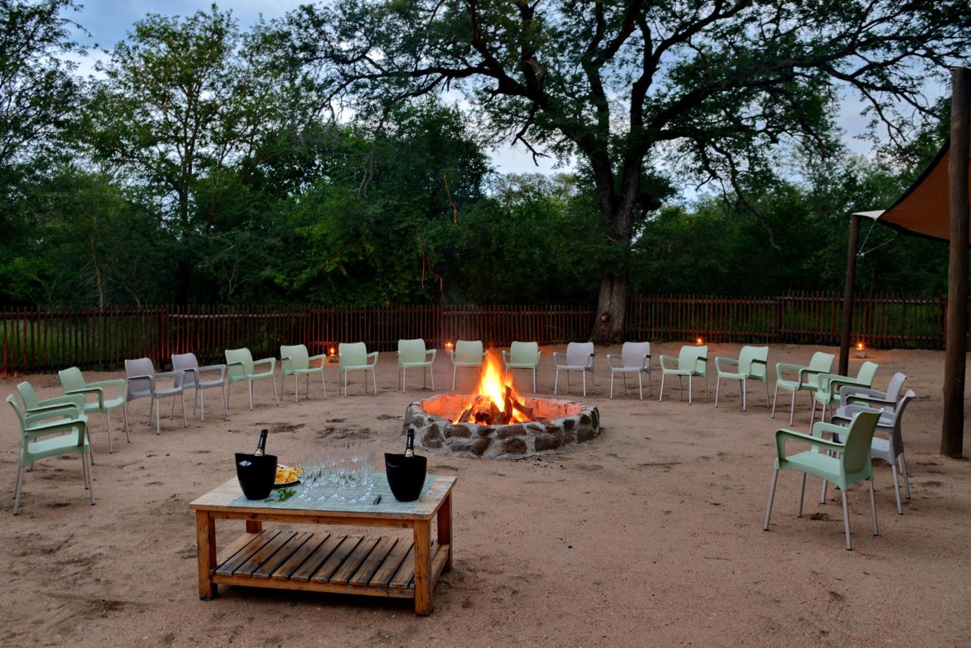 Kruger Safari Lodge Manyeleti Game Reserve Eksteriør billede